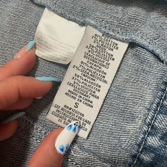 Wallflower Blue jeans Vest with stars Hooded, size small ⭐️⭐️⭐️ - Picture 7 of 7